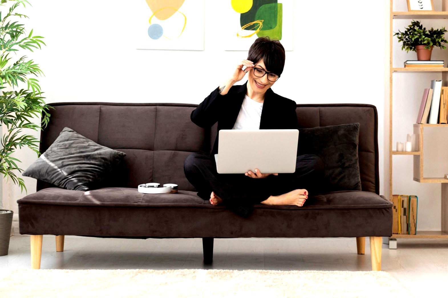 Espace de formation collaborative avec tableaux de bord budgétaires